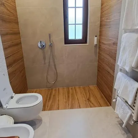 Pupa Winery Serene בית הארחה בראט