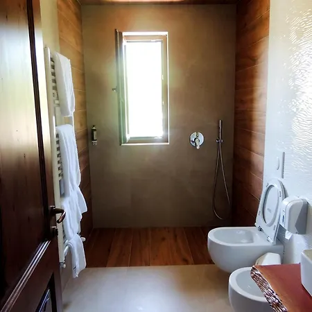 Pupa Winery Serene בית הארחה