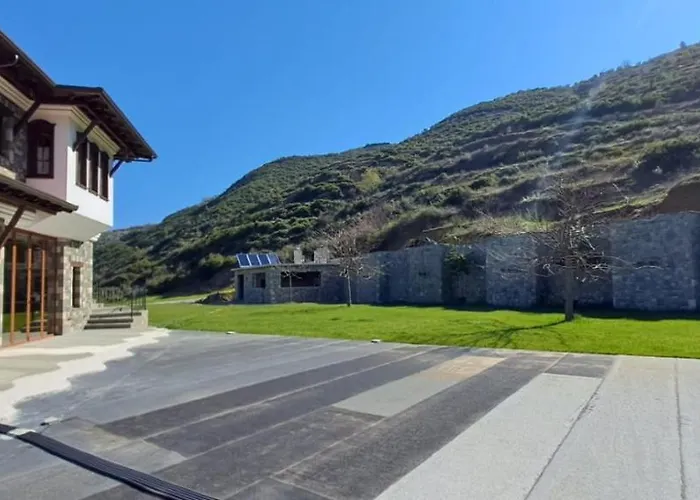 Pupa Winery Serene Berat