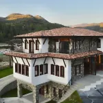 Pupa Winery Serene 3* 베라트