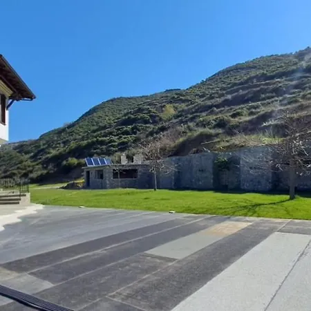 Pupa Winery Serene Berat