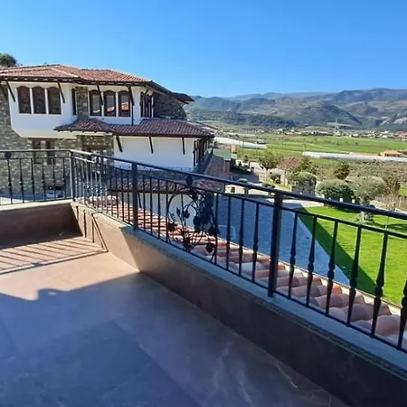 Gæstehus Pupa Winery Serene 3*