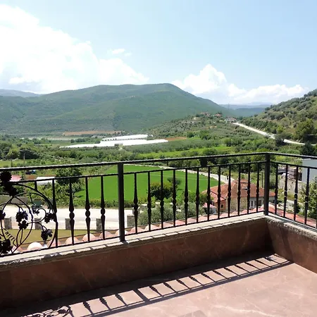 Pupa Winery & Guest House - Berat *