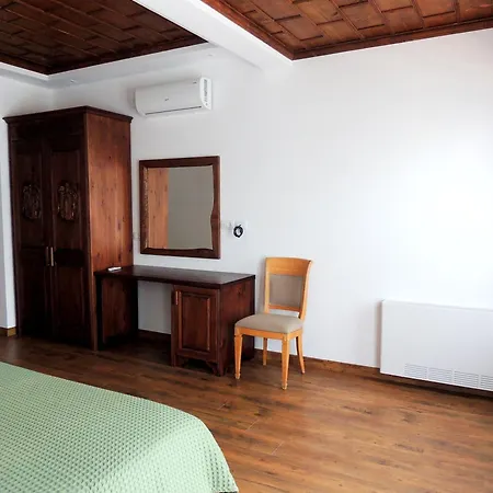 בית הארחה Pupa Winery & Guest House - Berat