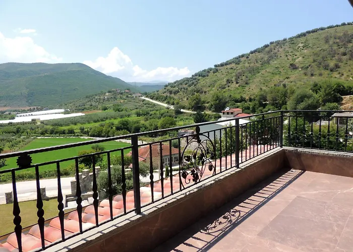 Pupa Winery Serene 3* Berat