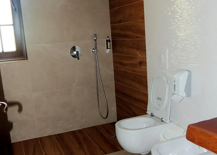 Pupa Winery Serene Affittacamere 3*